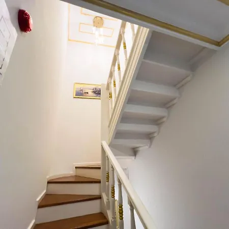 Perahomes Hurrem Ottoman Mansion Istanbul